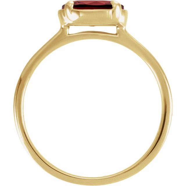 14K Yellow Gold Vermeil Natural Mozambique Garnet Claw-Prong Bezel-Style Ring